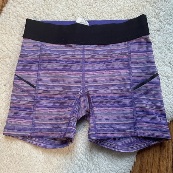 Lululemon What The Sport Short in Space Dye Twist Iris Flower Pink Shell - Picture 6 of 10
